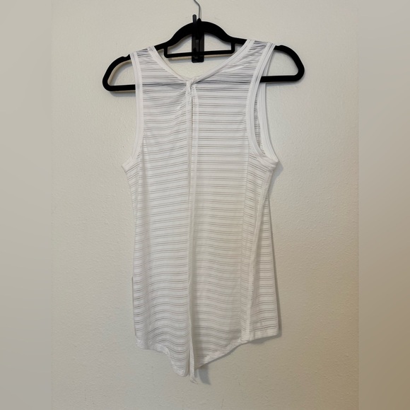 NEW Lululemon Meet Halfway Tank White Stripe Open Back Size 4 NWT - Picture 4 of 7